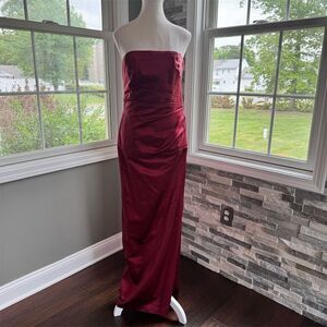 Bellville Sassoon Lorcan Mullany Vintage Silk Strapless Gown 8 Burgundy Glam